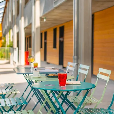 Eklo Centre Bastide 3* Бордо