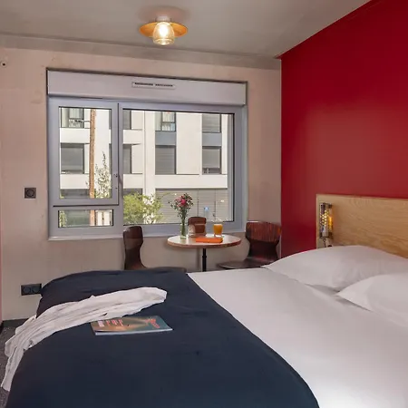 Eklo Centre Bastide Hotel Bordeaux