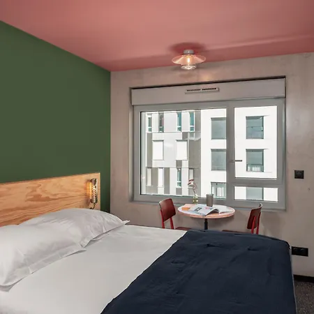 Eklo Centre Bastide 3*