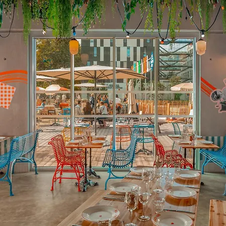 Hotel Eklo Centre Bastide 3*