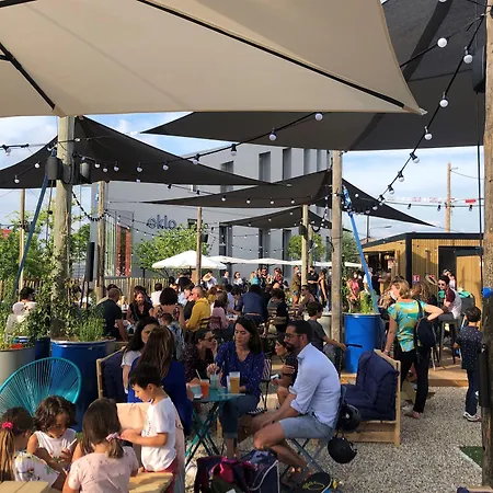 Hotel Eklo Centre Bastide 3*