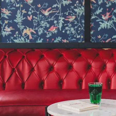 Hotel Eklo Centre Bastide 3*