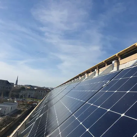 Eklo Centre Bastide 3*