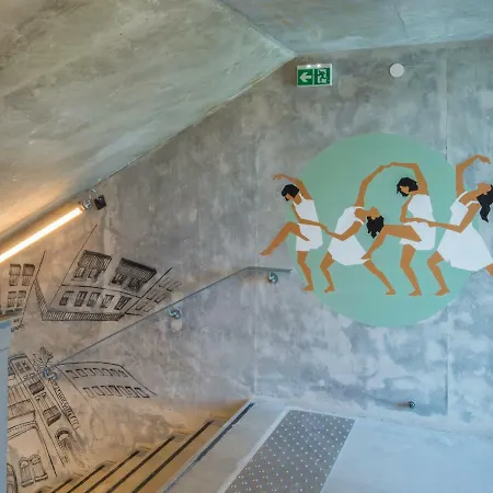 Hotel Eklo Centre Bastide 3*