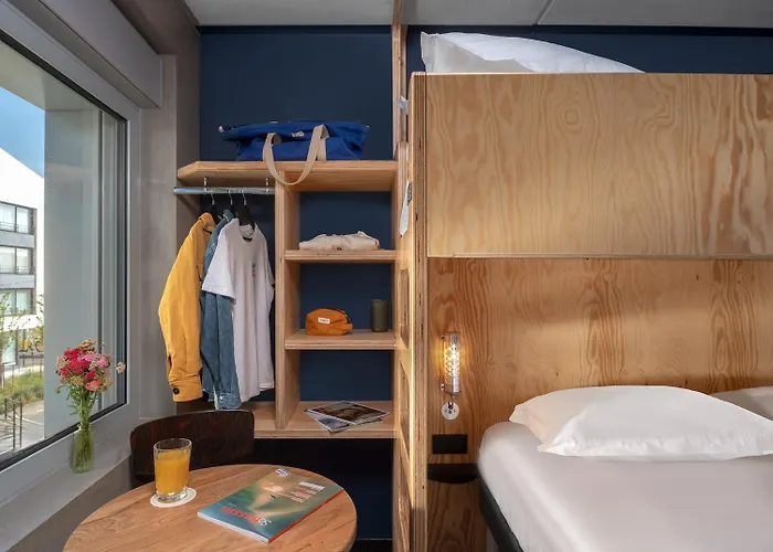 Hotel Eklo Centre Bastide 3*