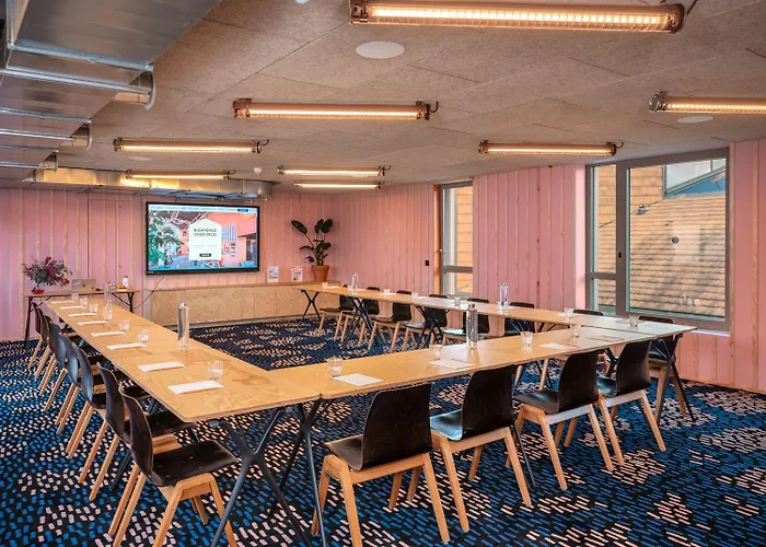 Eklo Centre Bastide 3* Bordeaux