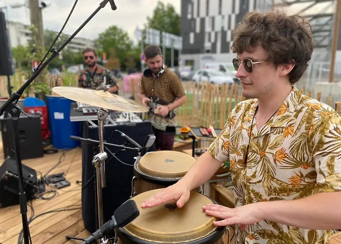 Eklo Centre Bastide Hotel Bordéus